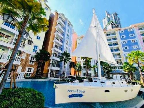 Το κτήριο όπου στεγάζεται  το διαμέρισμα