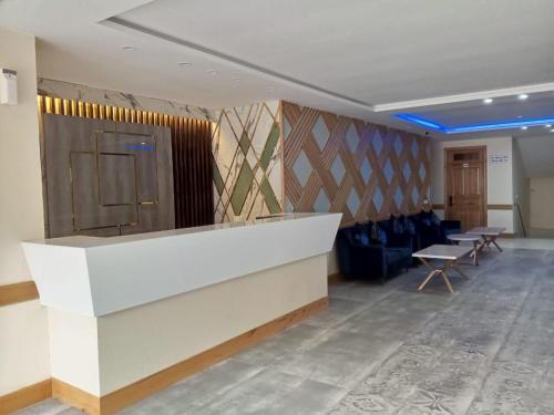 Posezení v ubytování Legend Hotel Kalam