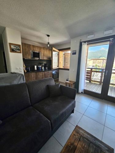 Photo de la galerie de l'établissement Joli studio centre village, à Saint-Jean-de-Sixt