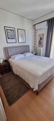 Amazing sea view apartment in the city center!
