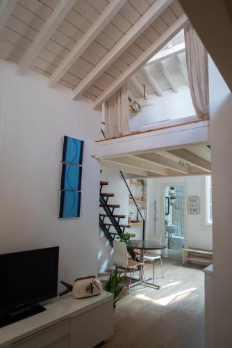 Cozy & Quiet apartment in the center