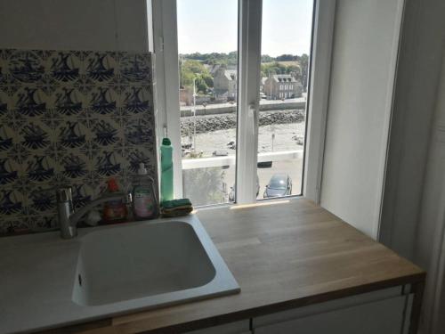 Photo de la galerie de l'établissement Résidence Ty Mad - Très beau T2 situé sur le port de Dahouet MAE-5201, à Pléneuf-Val-André