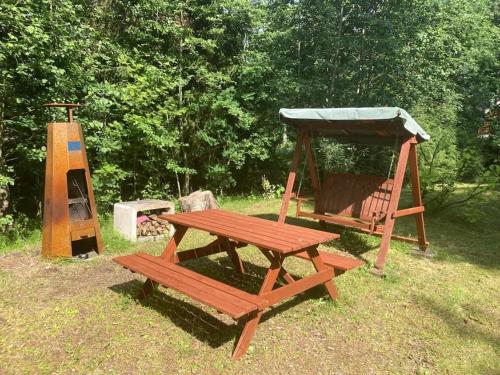 En have udenfor Cottage Petra in Koli