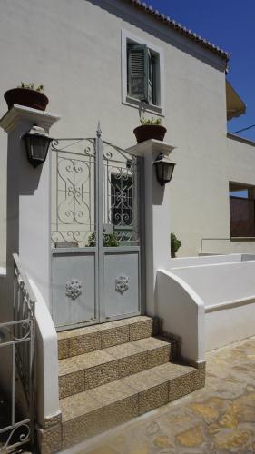 Gallery image of Estiades summer house in Spetses
