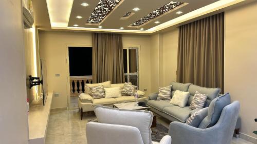 Fully modern furnitured , airconditioned flat in al obour area cairo near cairo airport for families only
