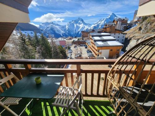 Cosy, plein centre vue splendide