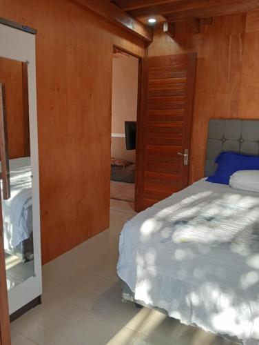 Ένα ή περισσότερα κρεβάτια σε δωμάτιο στο Dewana Villa Balad