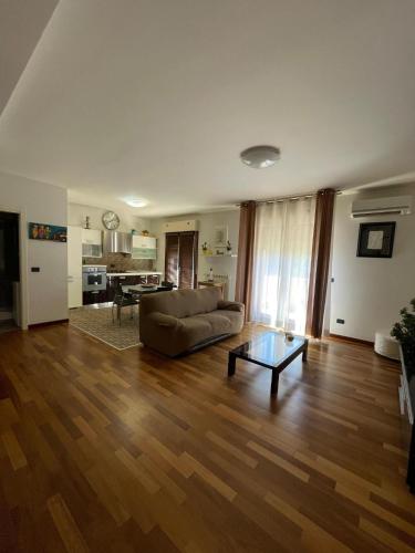 Η κουζίνα ή μικρή κουζίνα στο Tiburtina 296