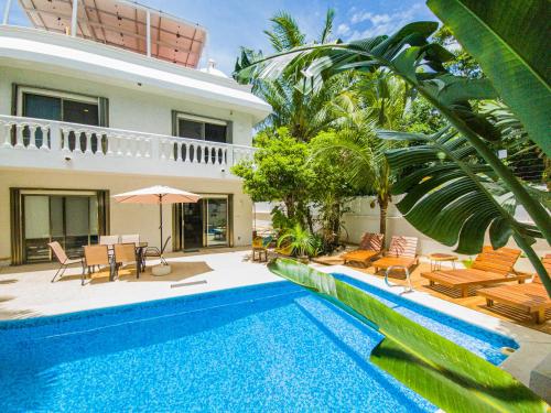 Gorgeous Villa in Aldea Zama with beach club access photo 2