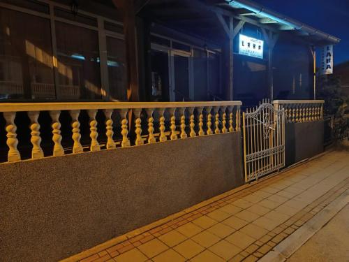 Bangunan di mana terletaknya apartmen