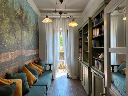 Santa Caterina Palace Apartment in Florence-3 Bedroom