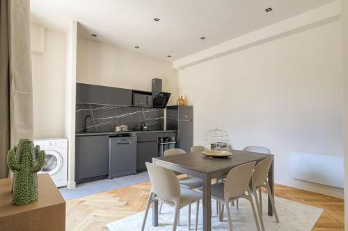 Joli T3 avec terrasse et parking, Écully