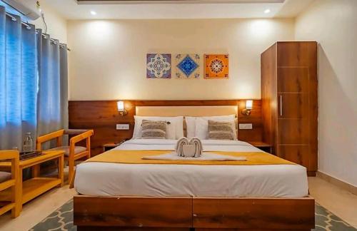 Ein Bett oder Betten in einem Zimmer der Unterkunft Hotel the shore by Trindra Hospitality