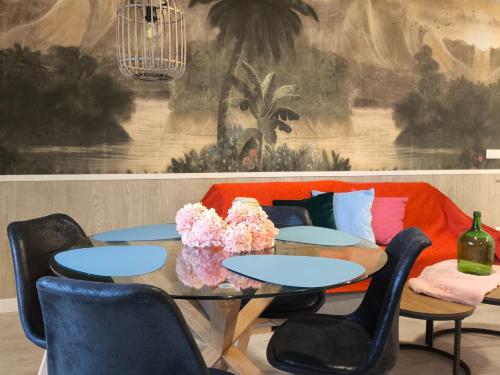 Luxury Singular Apartments Orange