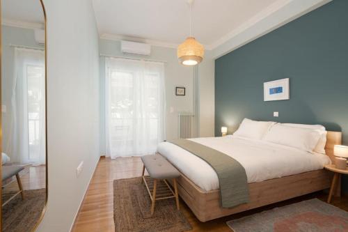 Exarcheia's Singular 1BR