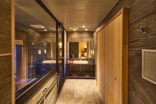Ένα μπάνιο στο Hakone Elecasa Hotel and Spa