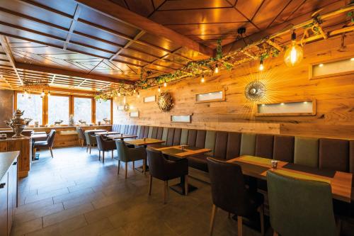 Gambar di galeri bagi Hotel Im Krummbachtal di Schönau an der Brend