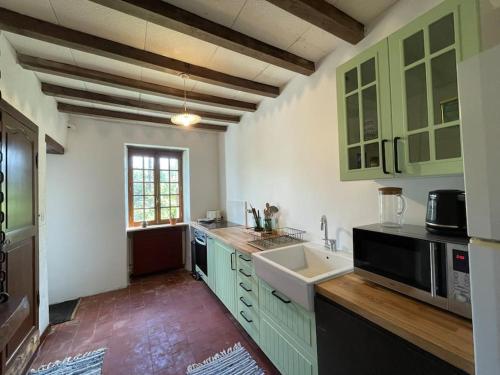 Photo de la galerie de l'établissement Charmante Maison dans le Morvan, à Montsauche