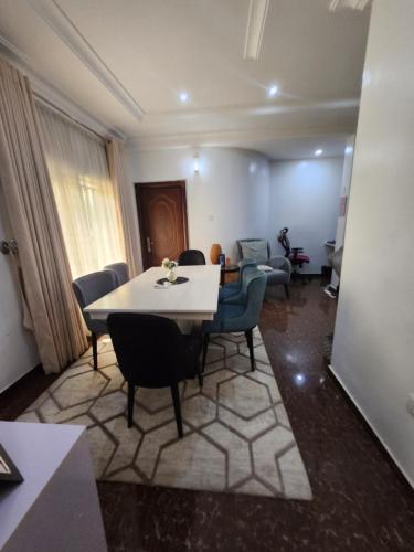 Fotografie z fotogalerie ubytování E-Star Apartments v destinaci Gwarinpa
