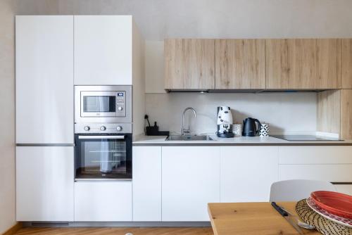 Angela luxury home,Premium Apartment for families