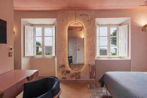 Et badeværelse på HERITAGE VILLA SPINDLER by DuHomes