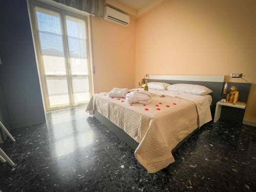 Een bed of bedden in een kamer bij B&B Comfort Room 93