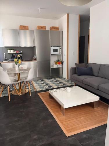 Chaleureux, Cosy calme, spacieux et centrale