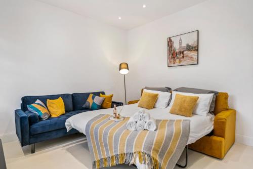 London Wembley Luxury Stay 2BR Apartment next to stadium with Free Parking photo 14