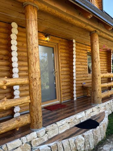 Bangunan di mana terletaknya chalet