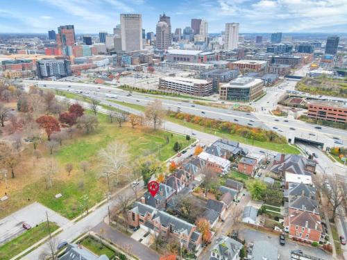 Γενική άποψη της πόλης Κολόμπους ή θέα της πόλης από  αυτή η παραθεριστική κατοικία