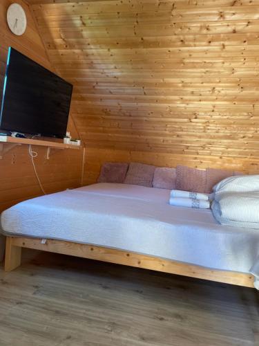 Pokój Victoria na poddaszu z łożem King Size