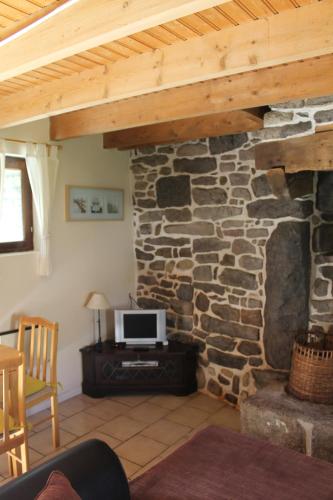 TV a/nebo společenská místnost v ubytování Primrose Cottage