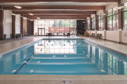 DoubleTree by Hilton Hotel Denver Image