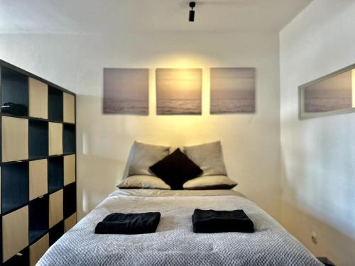 Posteľ alebo postele v izbe v ubytovaní Historical City Center apartment