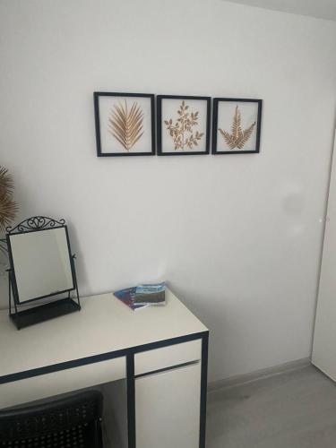 Televisyen dan/atau pusat hiburan di Apartamenty Emerald Hills