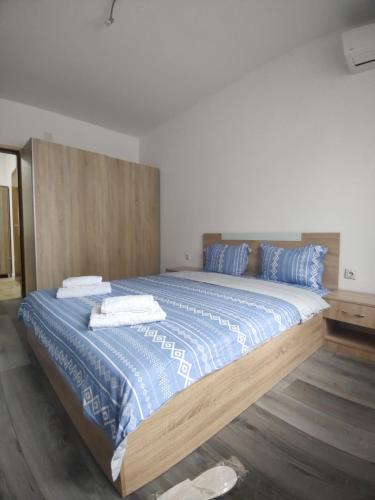 Postel nebo postele na pokoji v ubytování Apartment Kiril