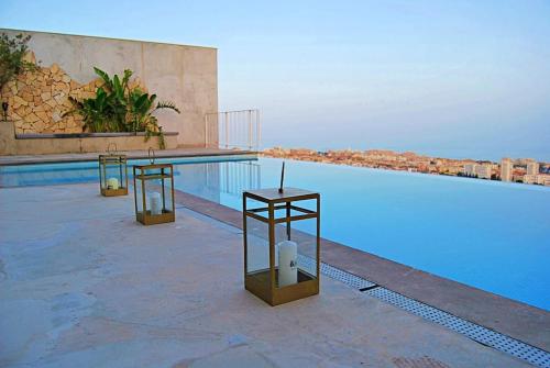 New, spacious villa with amazing views