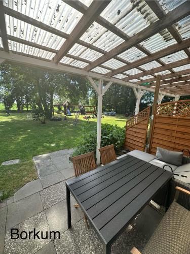 Taman di luar Haus Tunix Hunde sind herzlich willkommen