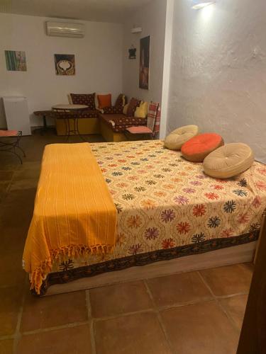 Postel nebo postele na pokoji v ubytování Cuarto encantador rústico