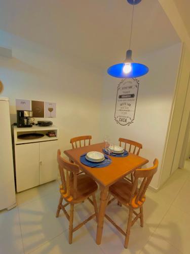 Dapur atau dapur kecil di Solar Água Apartaments