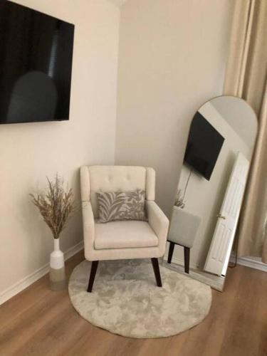 Luxurious Villa Mesquite 3BD 2BA with Poolにあるテレビまたはエンターテインメントセンター