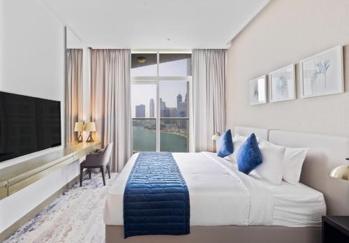 ALiving Stylish Studio with Balcony I Partial Burj Khalifa View I DAMAC Maison Prive B-1315