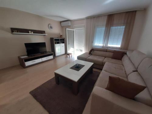 Apartment 081 City Center