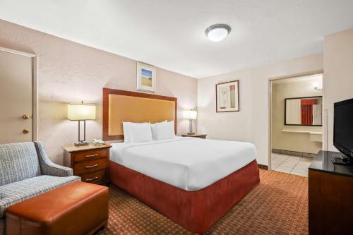 Gambar di galeri bagi SureStay Hotel by Best Western Blythe di Blythe