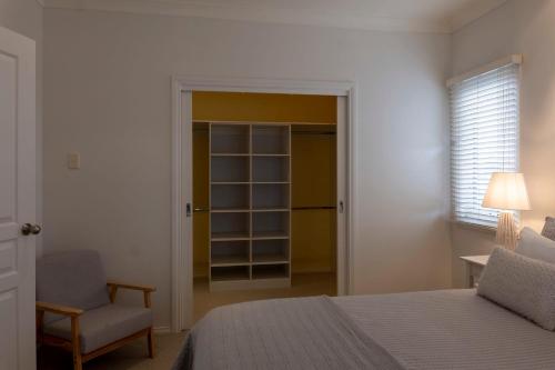 Katil atau katil-katil dalam bilik di 8 Downer Ave Goolwa South - No Linen Included