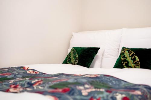 Ένα ή περισσότερα κρεβάτια σε δωμάτιο στο NOVERA Apartments - Donizetti C