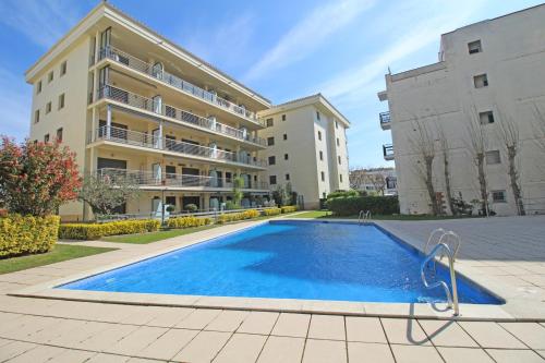 Apart-rent Apartamento Milleni II 8010 con piscina comunitaria y parking