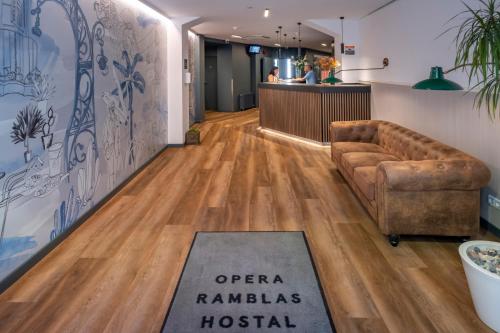 Posezení v ubytování Hostal Operaramblas