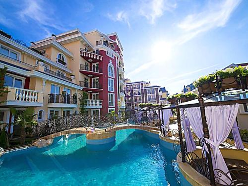 Bazén v ubytování Messembria Resort nebo v jeho okolí