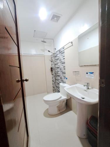 Koupelna v ubytování Virginia Suites